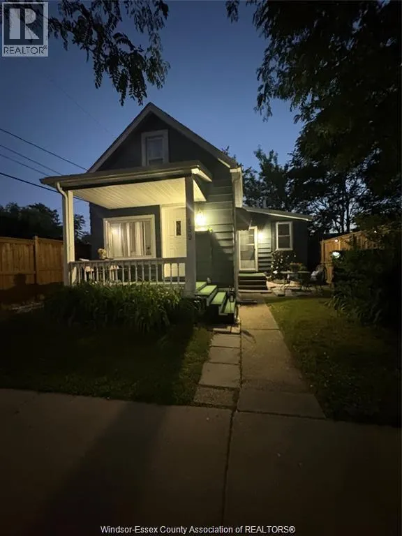 639 WATKINS