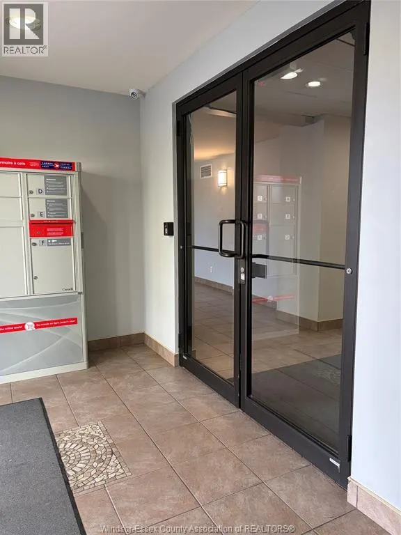 2650 SANDWICH WEST PARKWAY Unit# 211