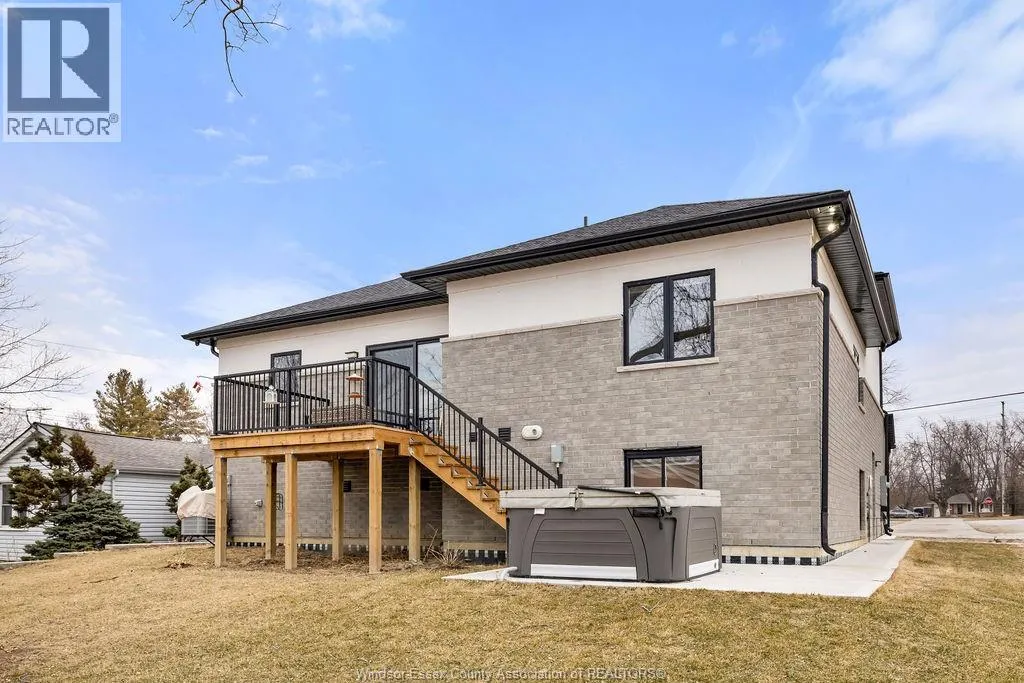 1118 UNION STREET