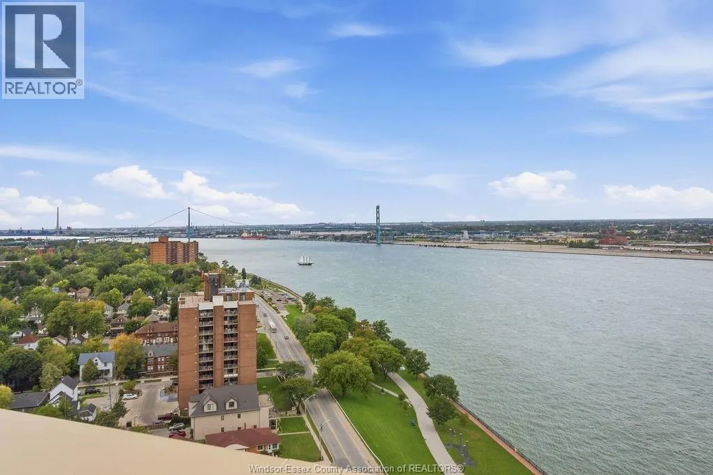 1225 RIVERSIDE DR W Unit# 601