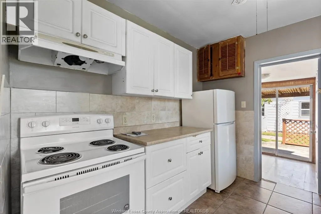 2352 CHANDLER
