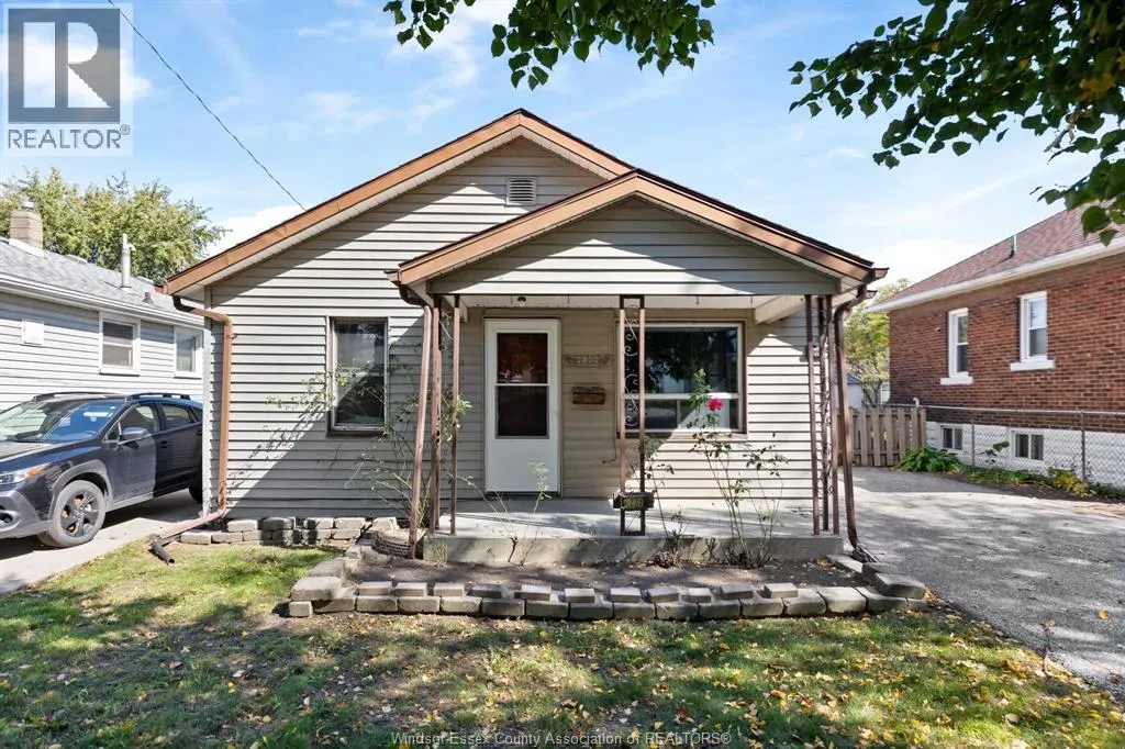 2352 CHANDLER
