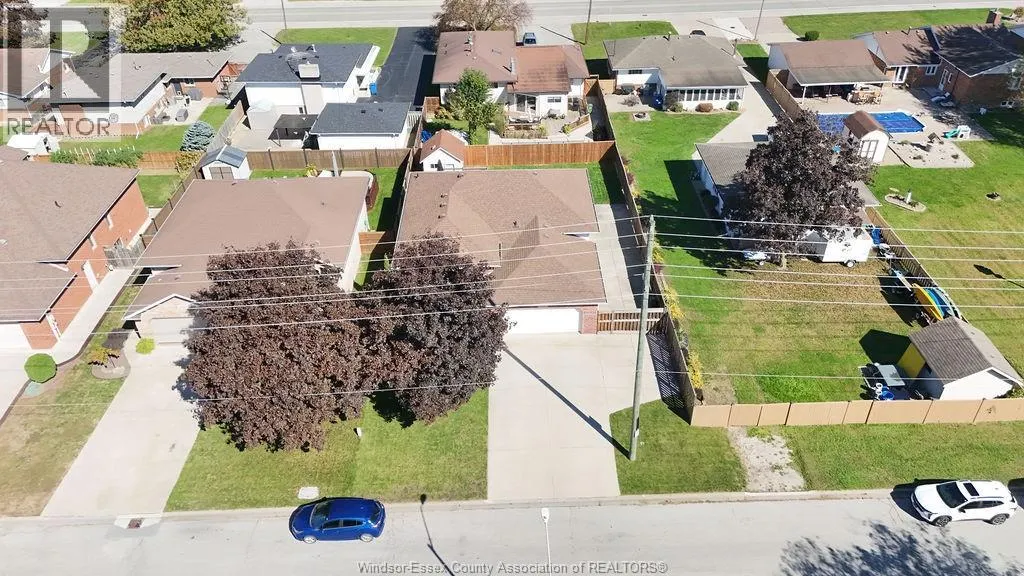 1520 MAPLE