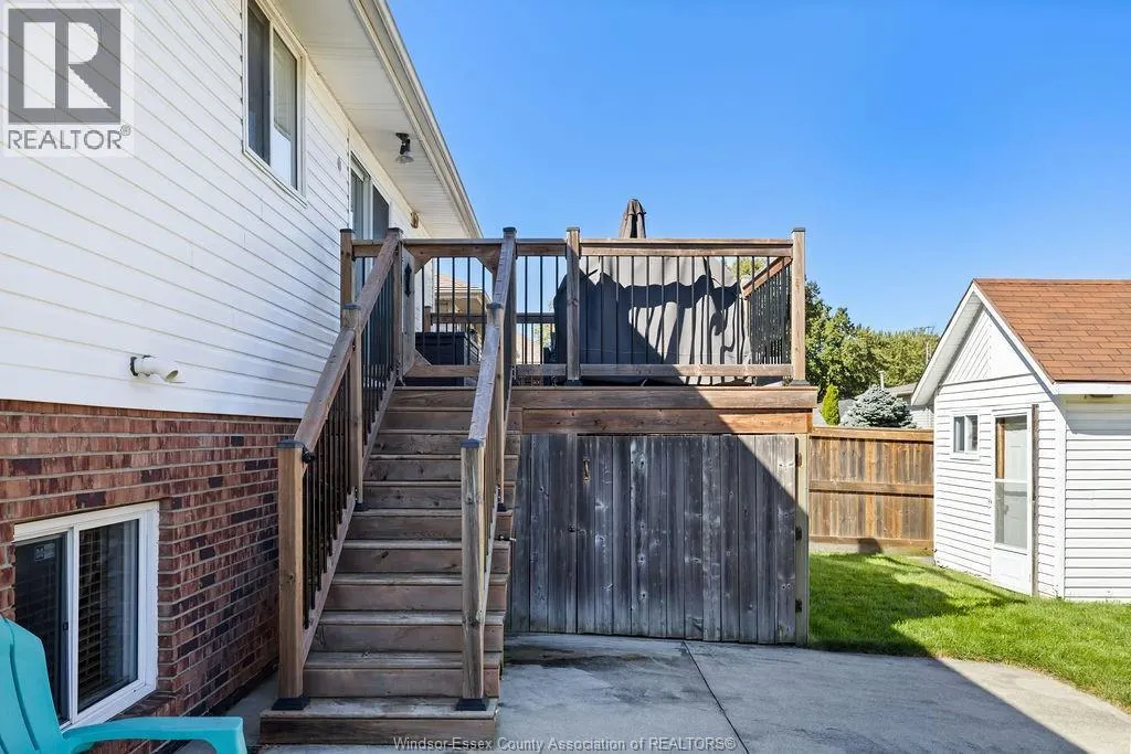 1520 MAPLE