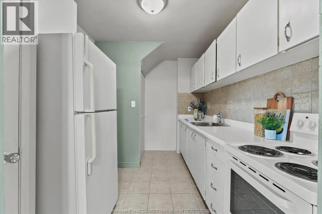 1730 COLUMBIA COURT Unit# 106