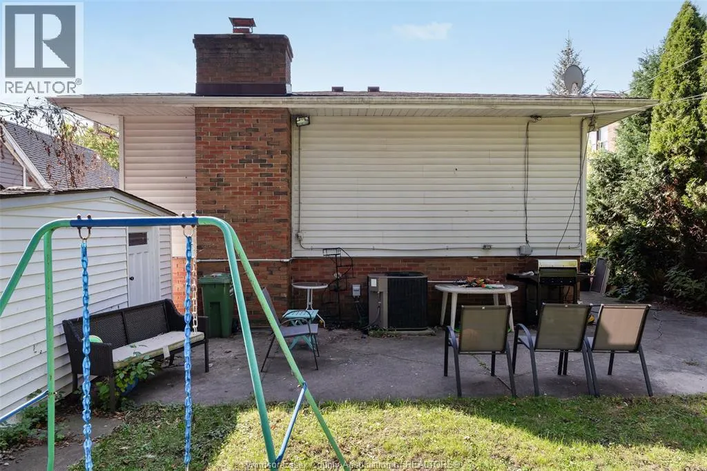 932 REEDMERE ROAD