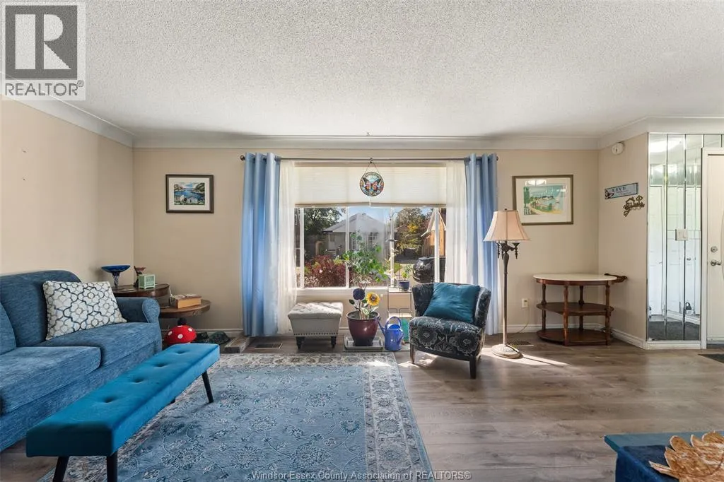 932 REEDMERE ROAD