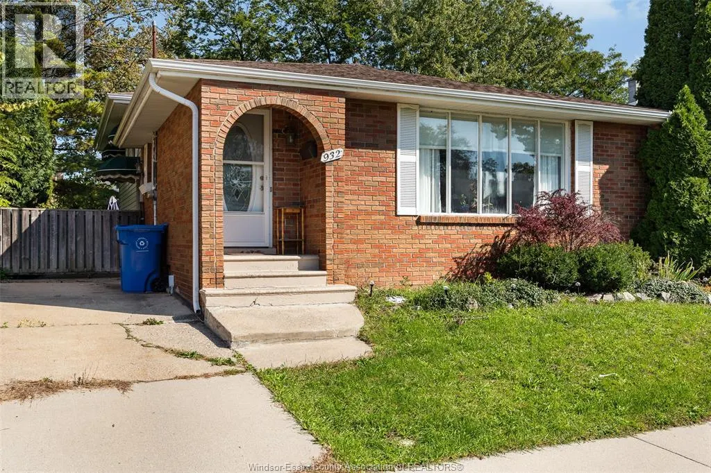 932 REEDMERE ROAD