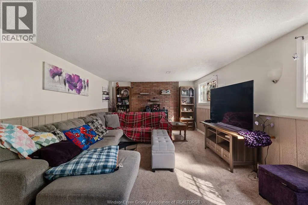 932 REEDMERE ROAD
