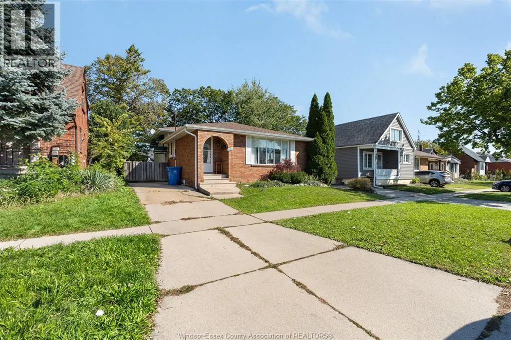 932 REEDMERE ROAD