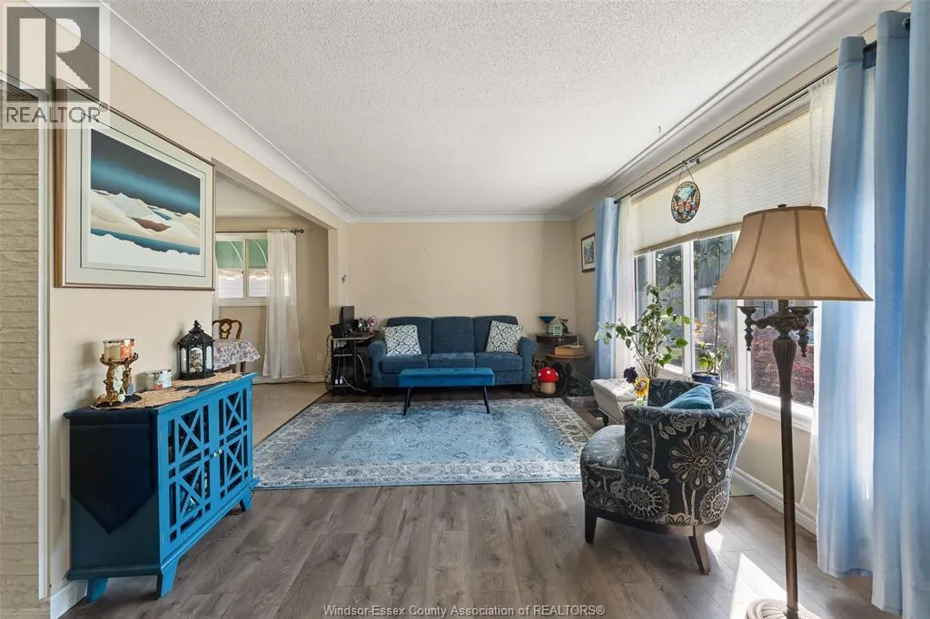 932 REEDMERE ROAD