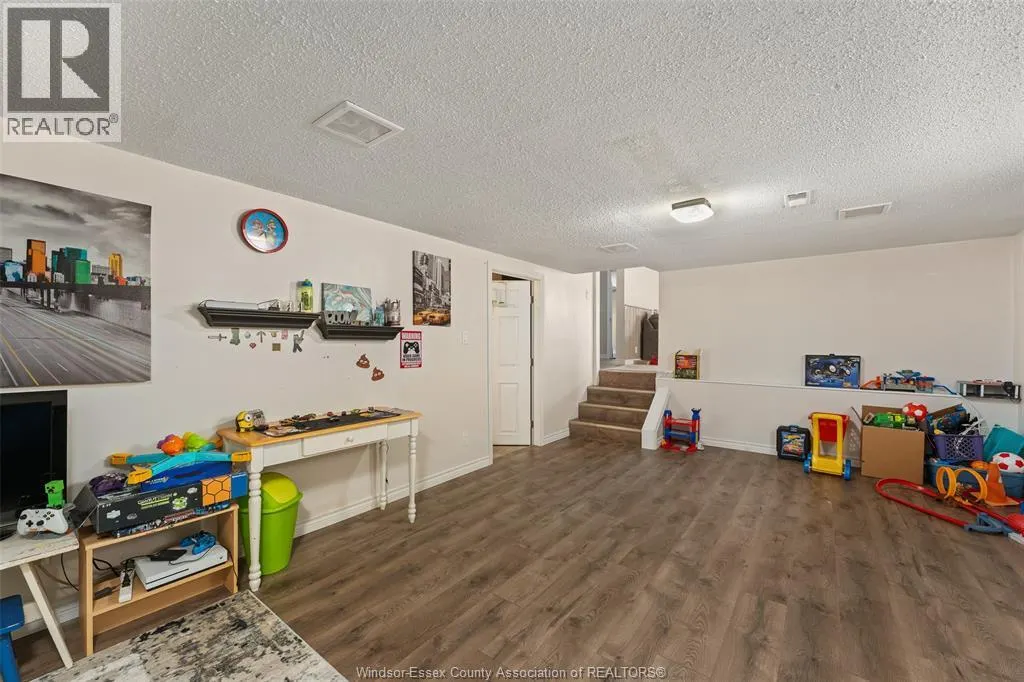 932 REEDMERE ROAD