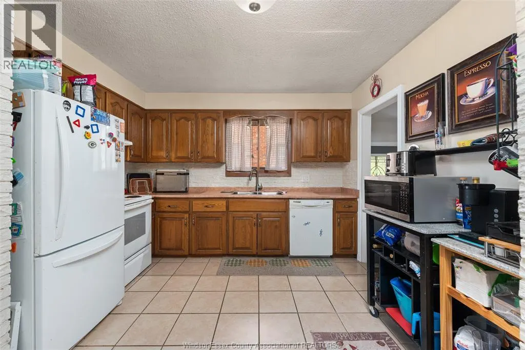 932 REEDMERE ROAD