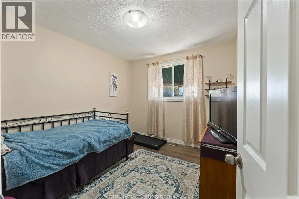 932 REEDMERE ROAD