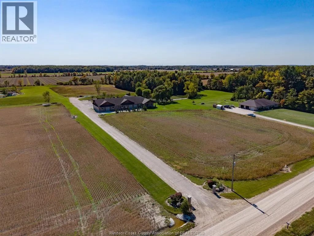 8541 NORTH Sideroad