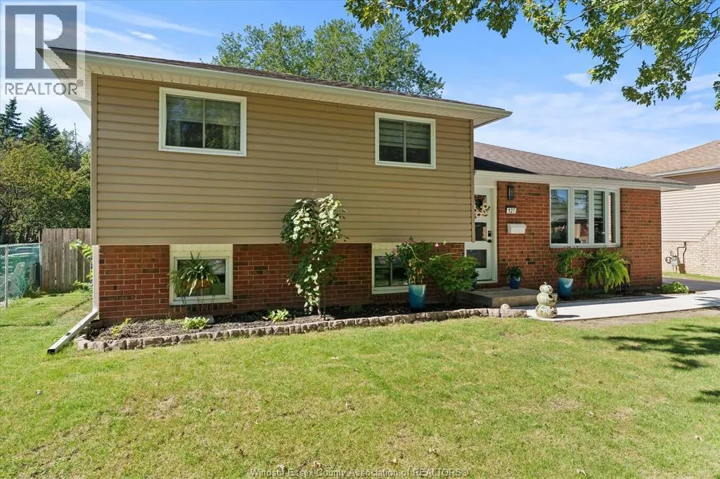 127 BOARDWALK AVENUE