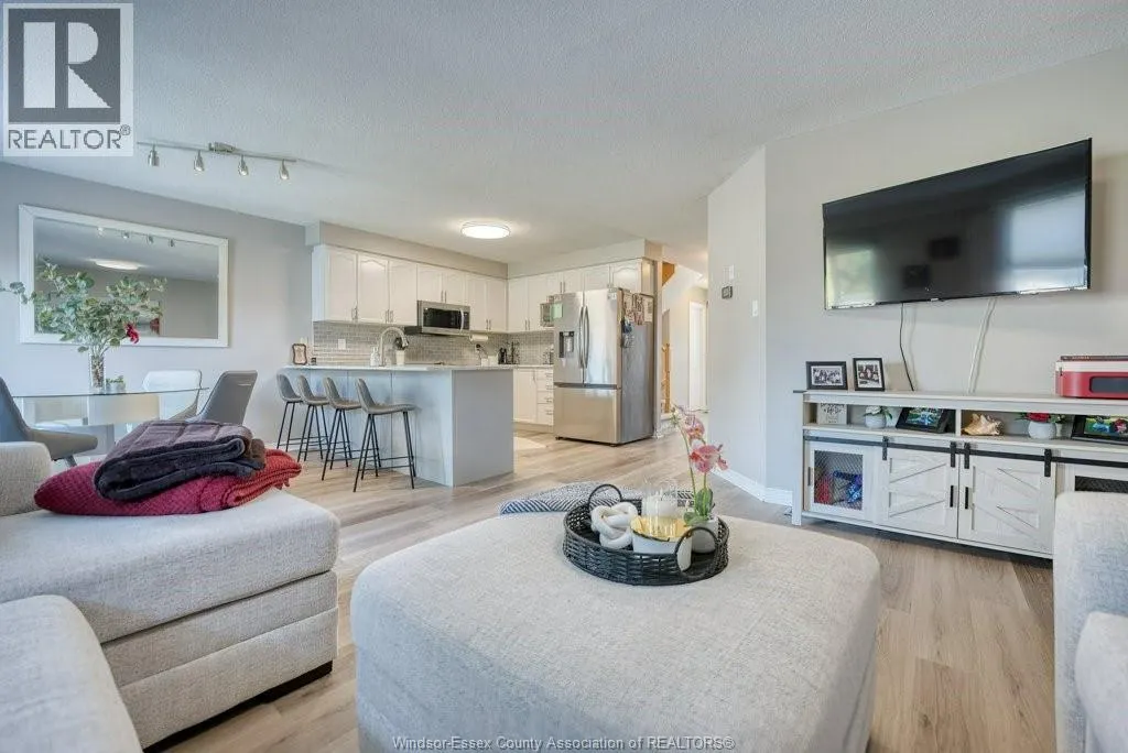 1589 HEATHERGLEN DRIVE