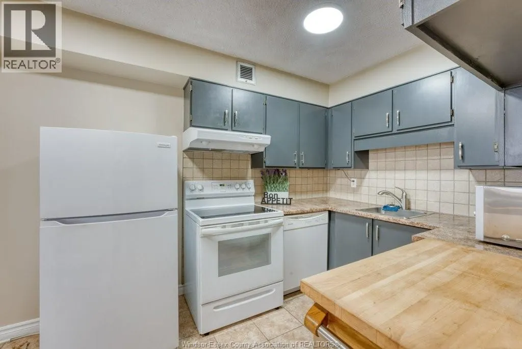 380 PELISSIER STREET Unit# 405