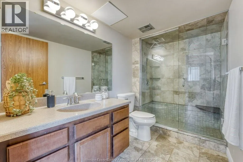 380 PELISSIER STREET Unit# 405