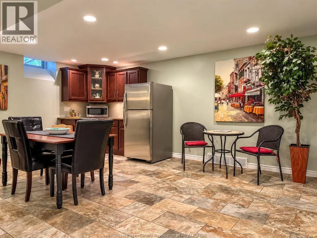 2231 LUXURY