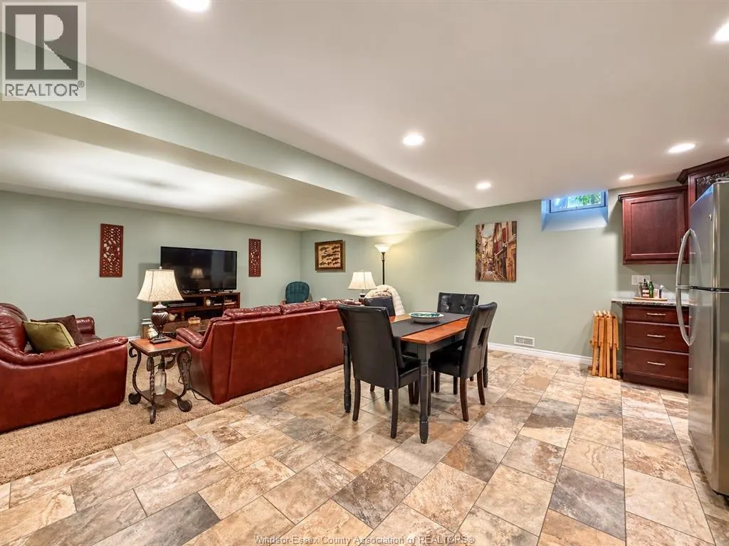2231 LUXURY