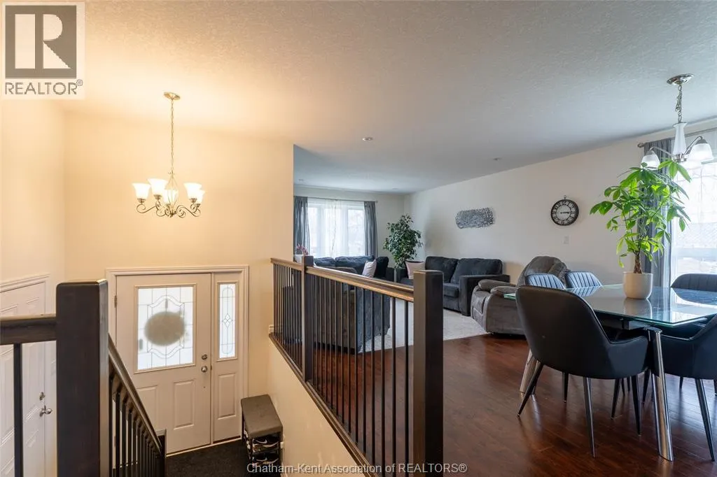 30 St Michael AVENUE