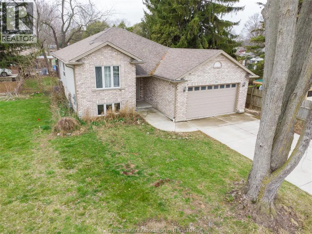 30 St Michael AVENUE