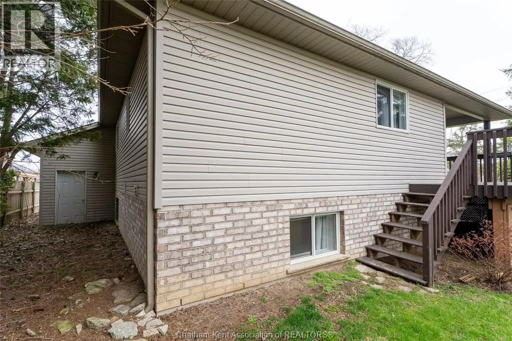 30 St Michael AVENUE
