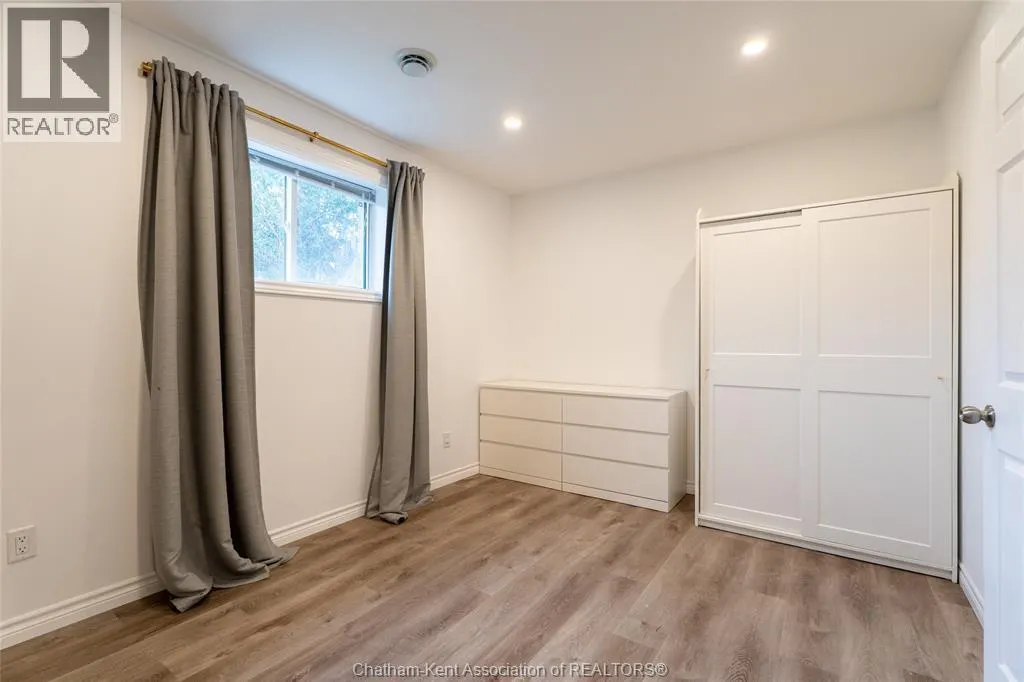 30 St Michael AVENUE