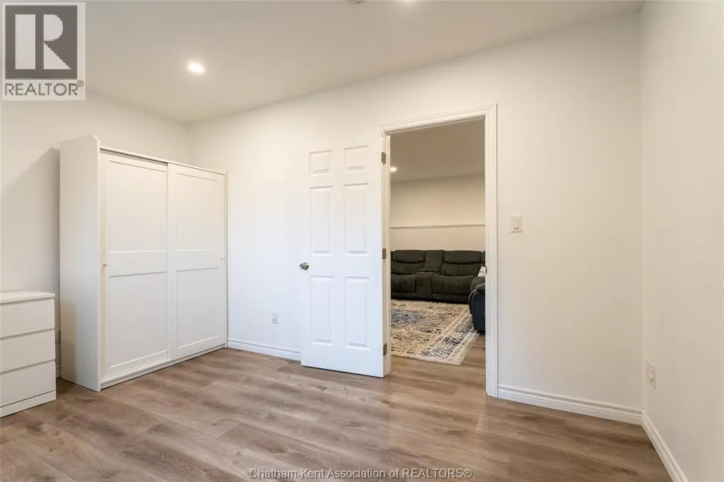 30 St Michael AVENUE