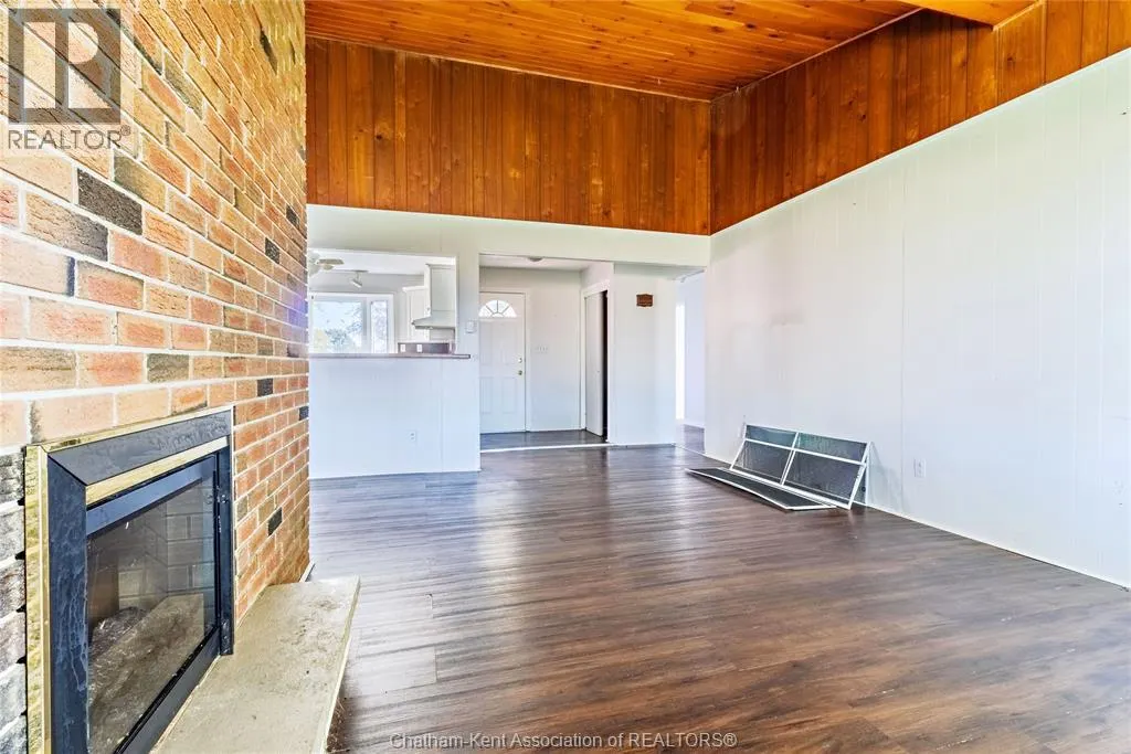 4421 Gleeson LINE