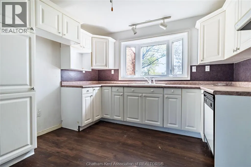 4421 Gleeson LINE