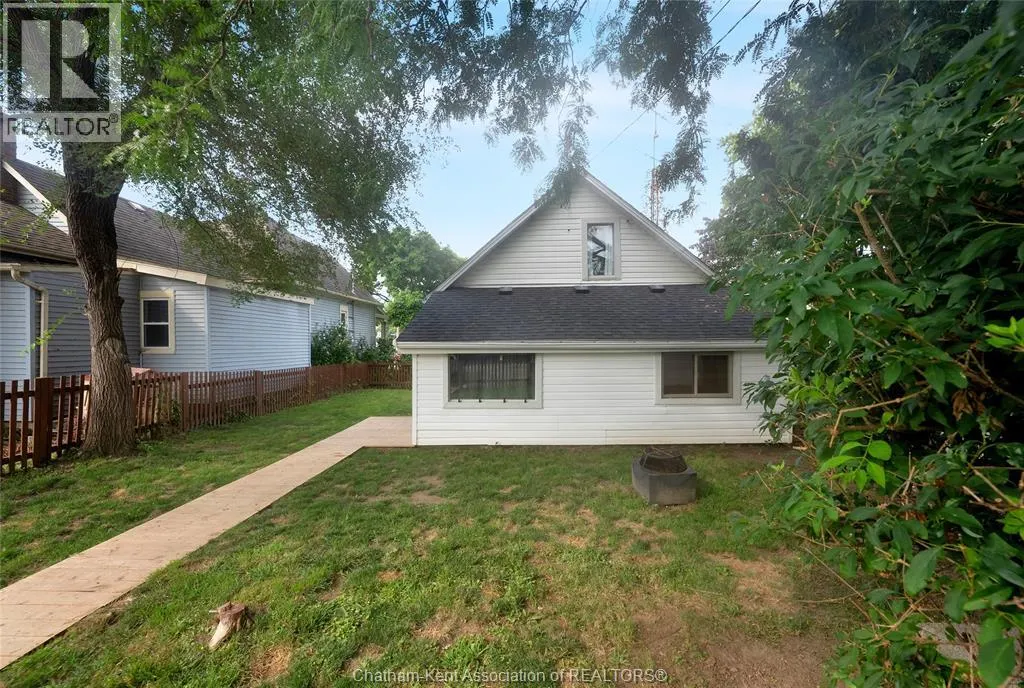 273 St Clair STREET