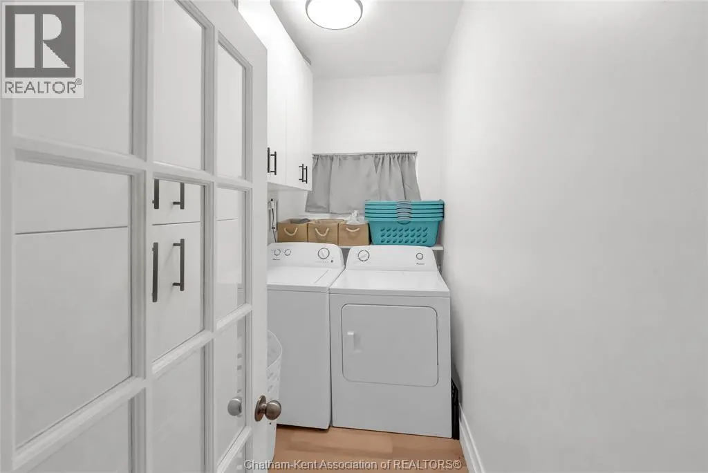 273 St Clair STREET
