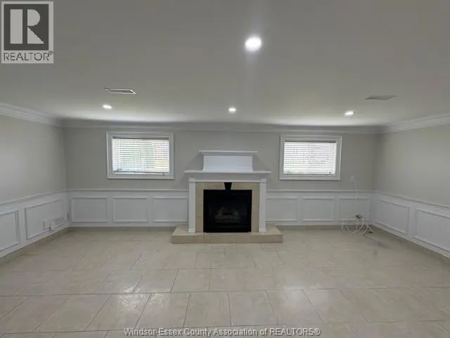 46 INDIANA PLACE