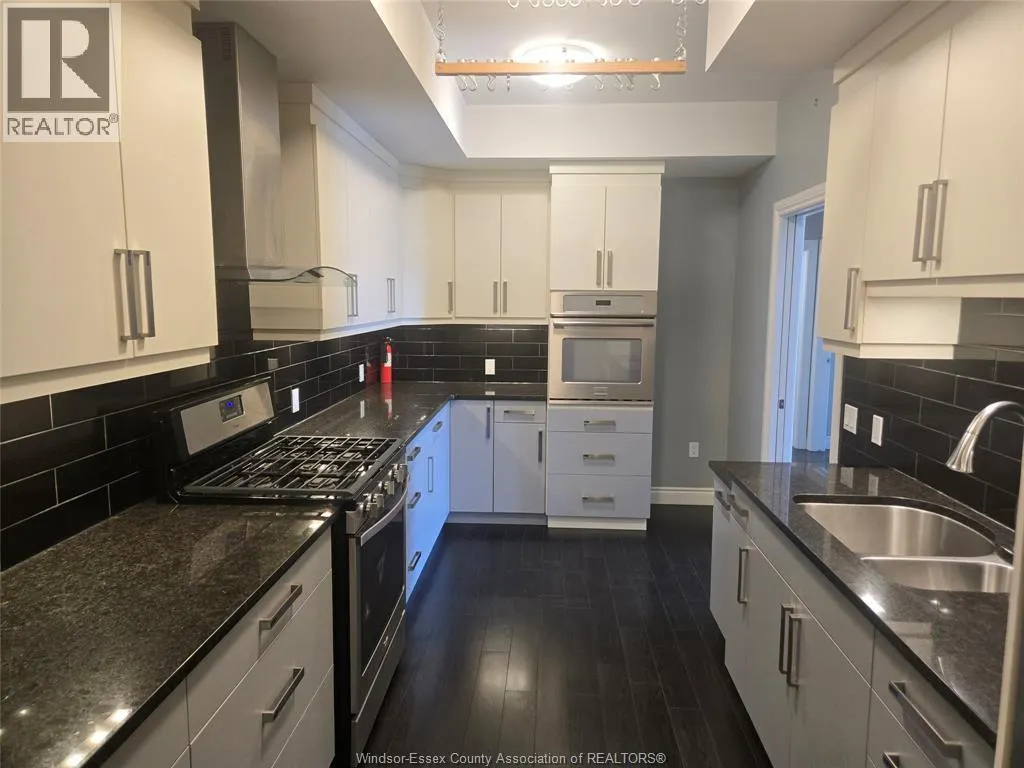 8475 WYANDOTTE STREET East Unit# 410