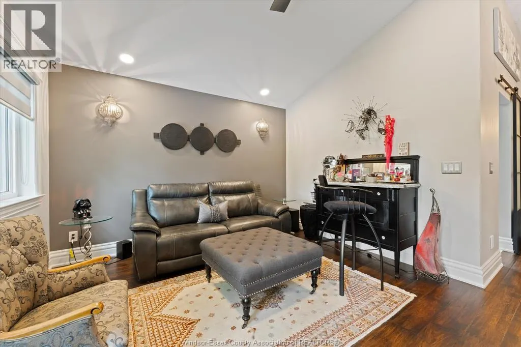 1700 ORFORD