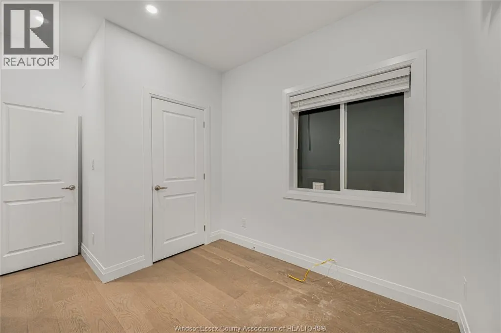 665 ALEXANDRINE STREET