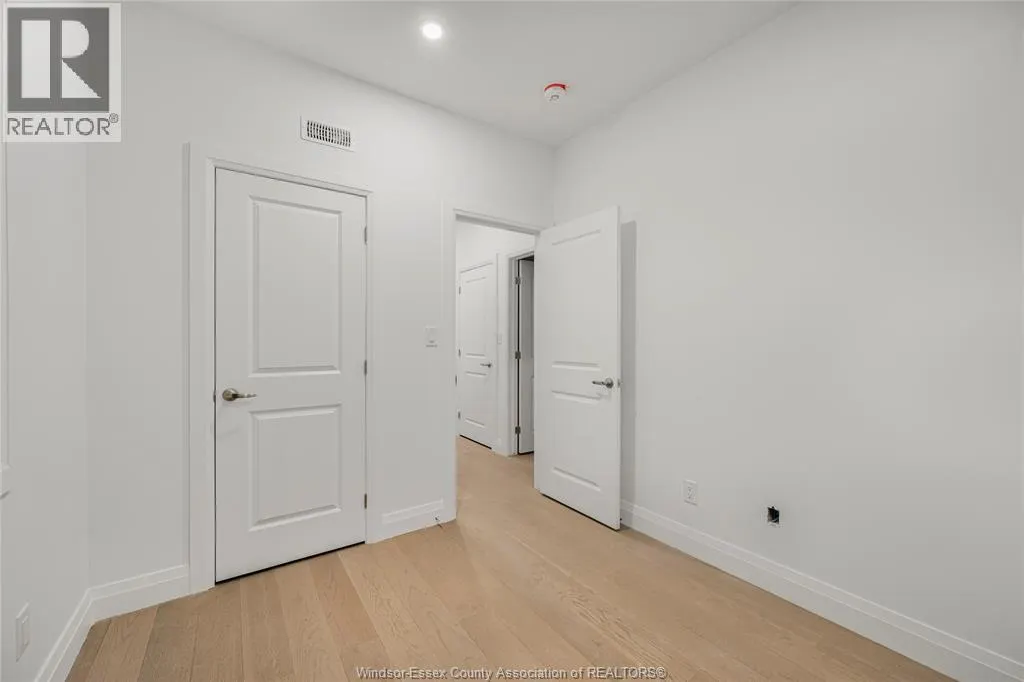 665 ALEXANDRINE STREET
