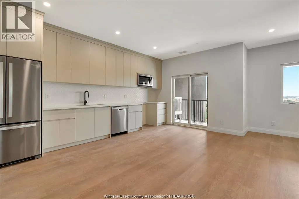 4400 LAURIER Unit# 527