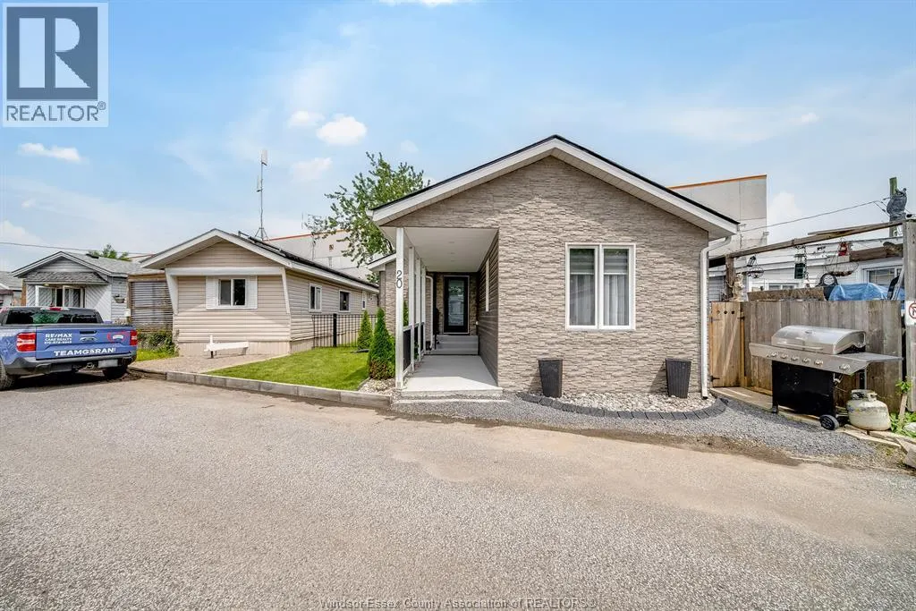 20 BONITA AVENUE