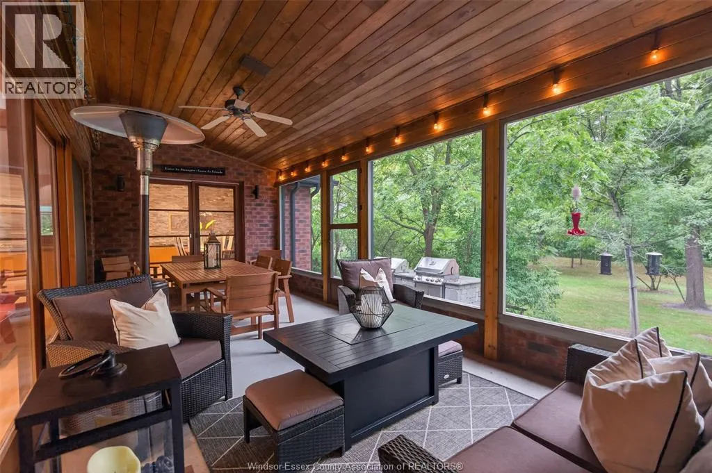 3871 MIDDLE Sideroad