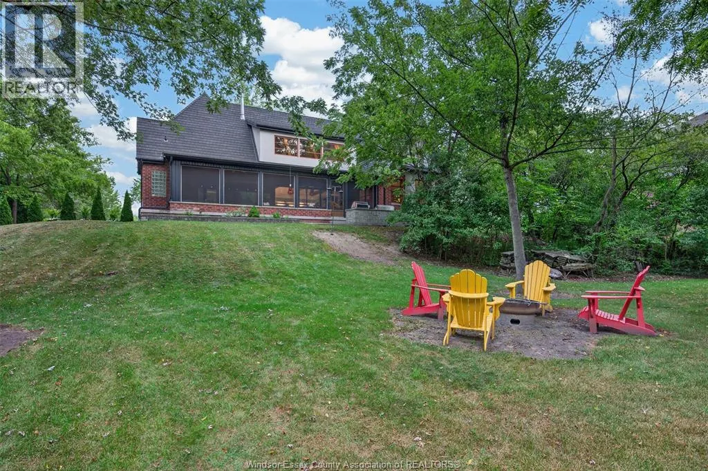 3871 MIDDLE Sideroad