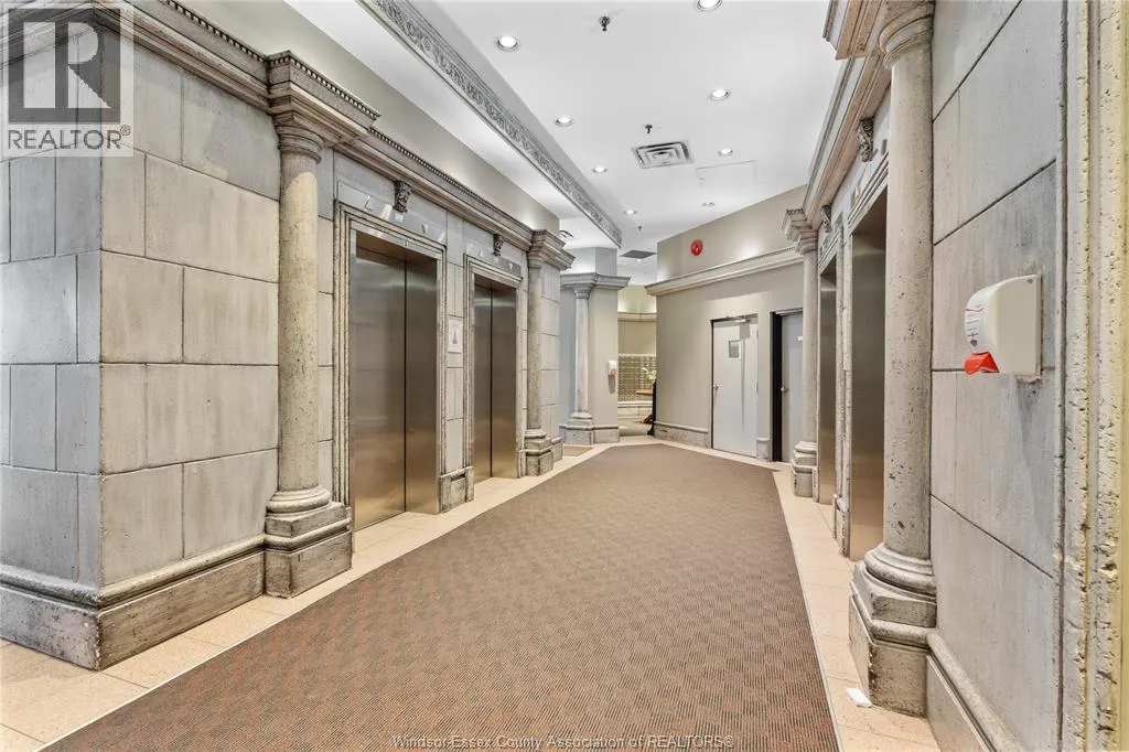 150 PARK Unit# 802