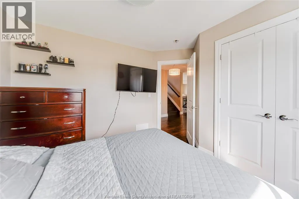 3072 TROUP CRESCENT