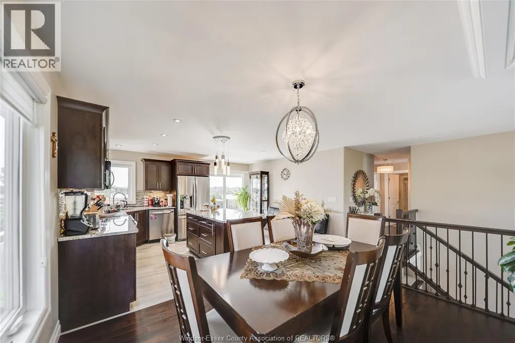 3072 TROUP CRESCENT
