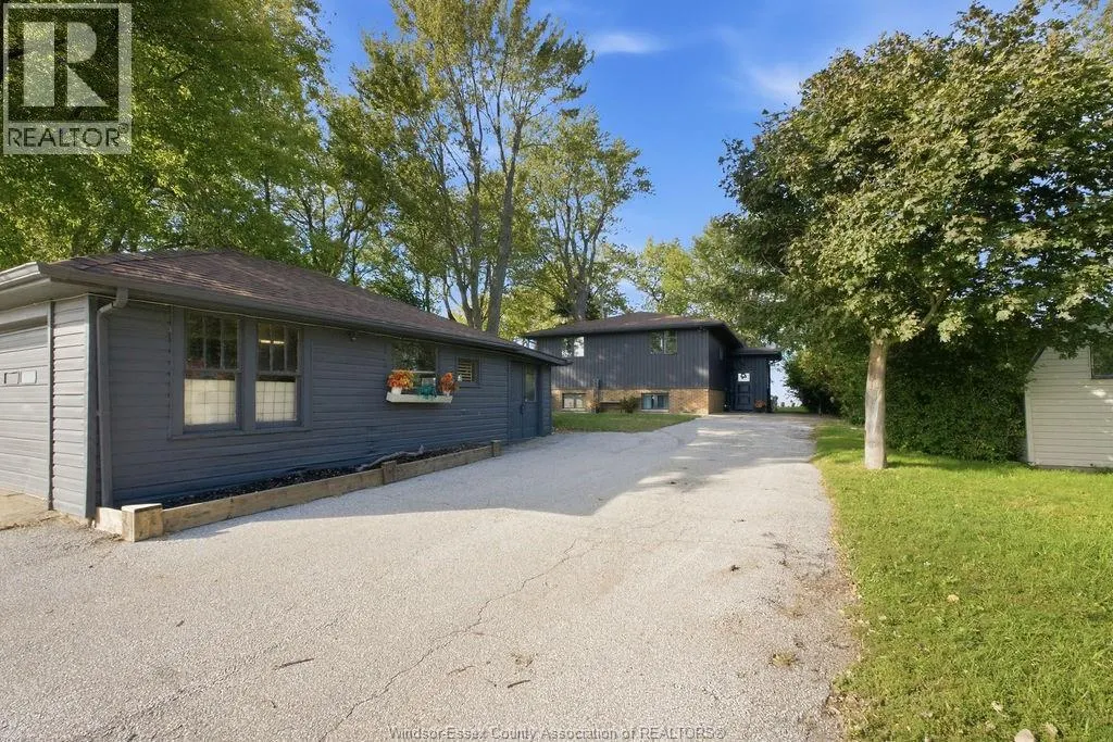 9952 ST CLAIR RD