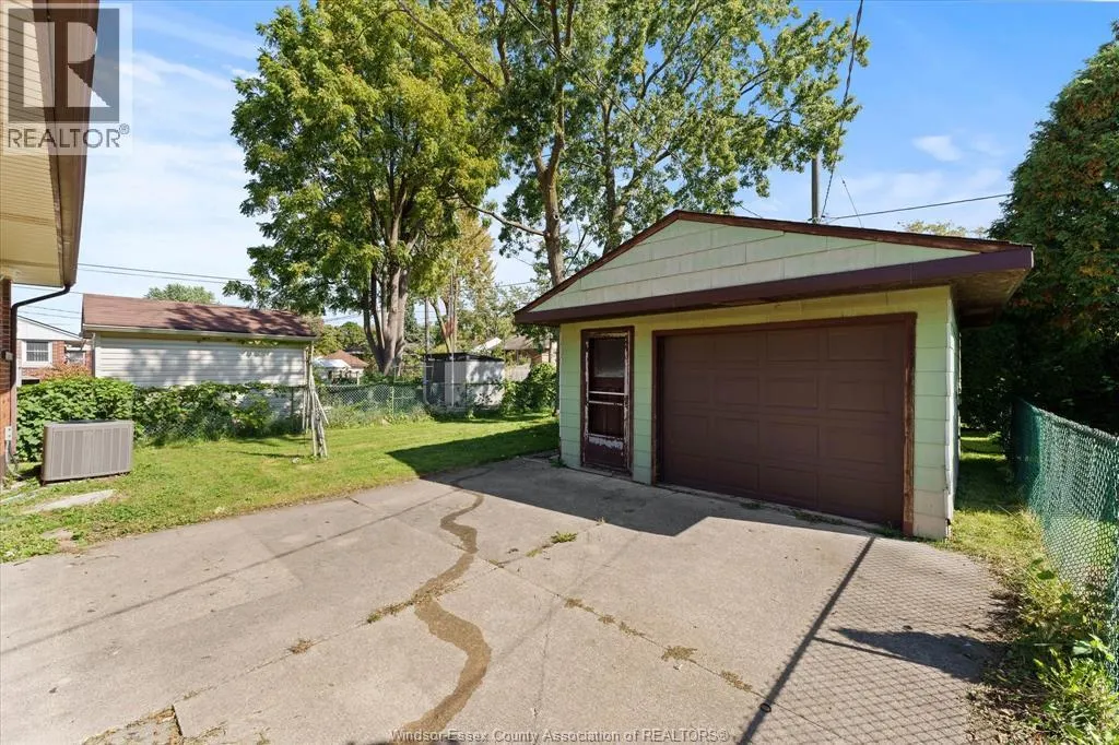 3859 BIRCH
