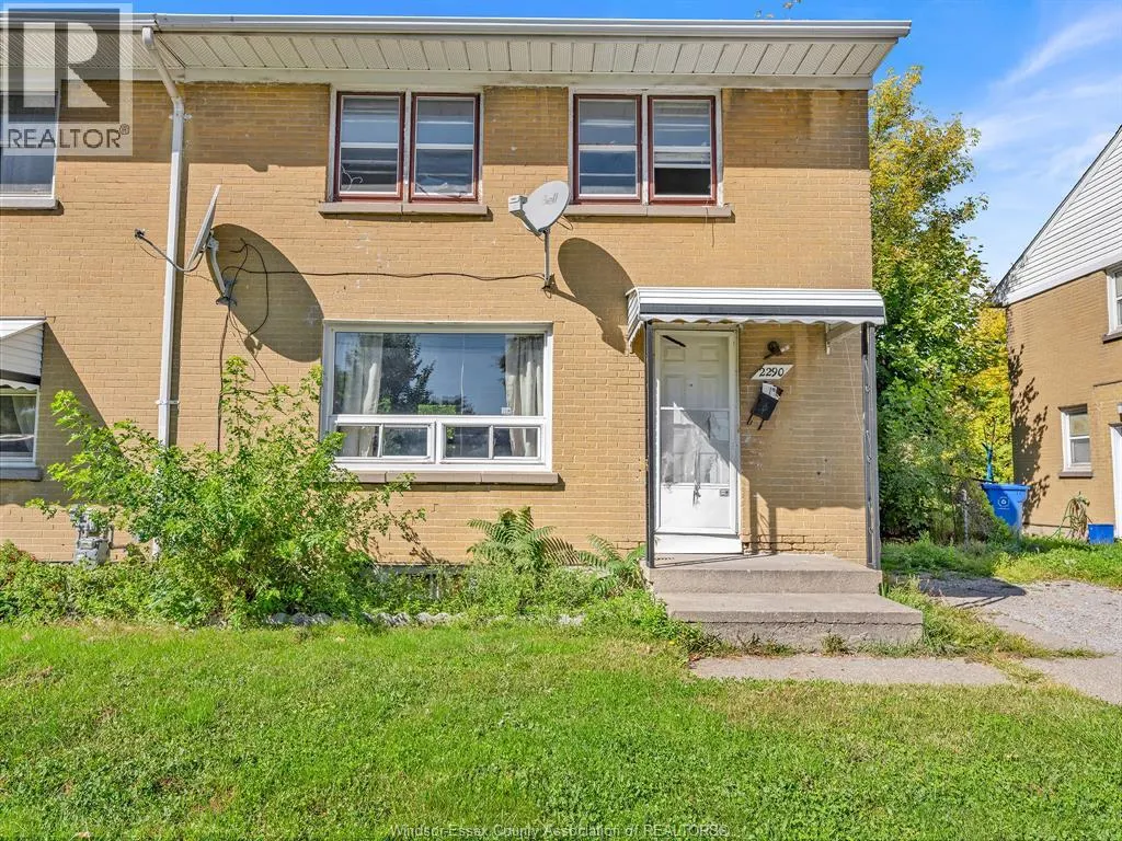 2290 TECUMSEH ROAD West