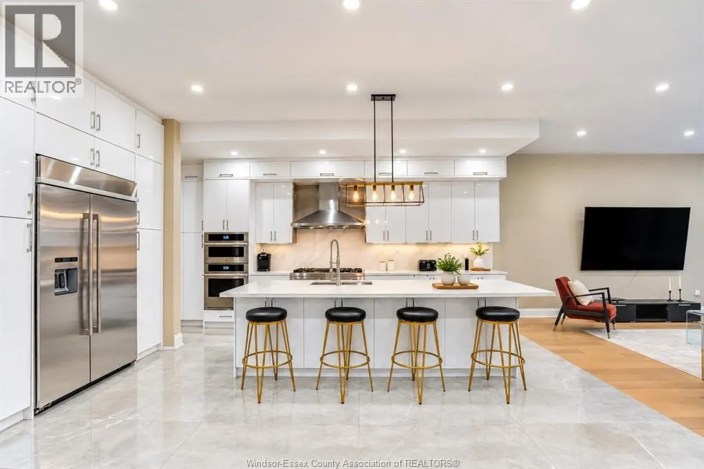 6 CAMPVIEW ROAD